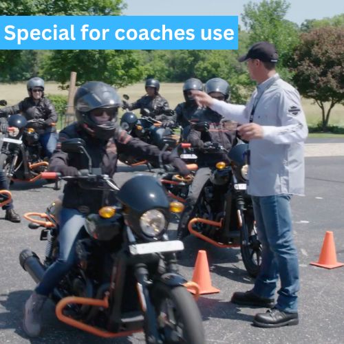 Coach use Mesh & Bluetooth intercom for motorcycle training within 2000M